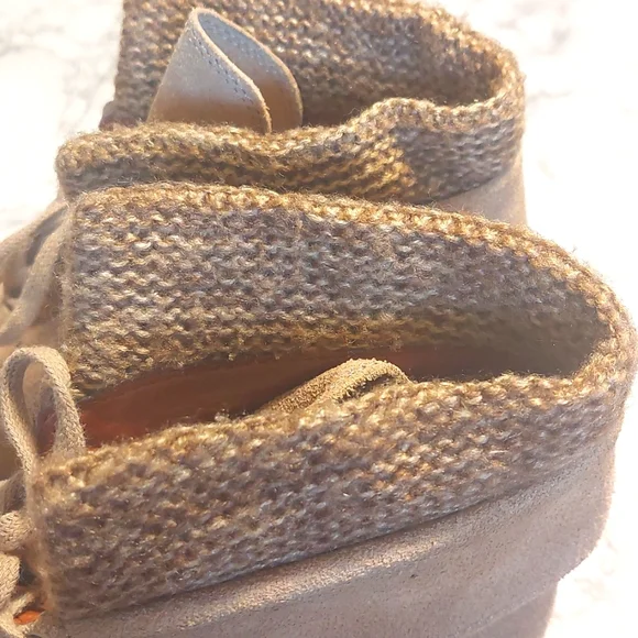 Lucky Brand tan suede booties, size 6 - Picture 9 of 9